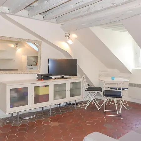 Saint Paul, Rue Pavee, Duplex - Id 1049 Paris