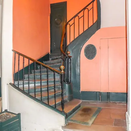 Saint Paul, Rue Pavee, Duplex - Id 1049 *
