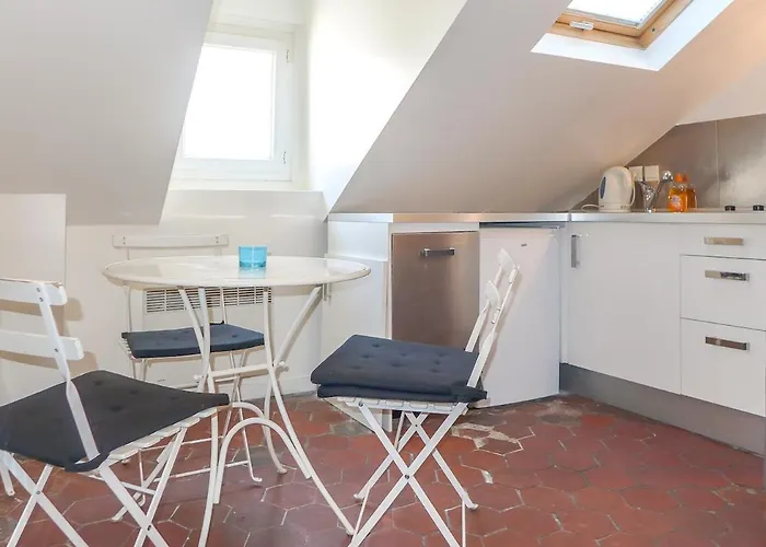Saint Paul, Rue Pavee, Duplex - Id 1049