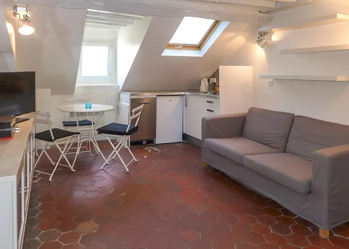 Lejlighed Saint Paul, Rue Pavee, Duplex - Id 1049 *